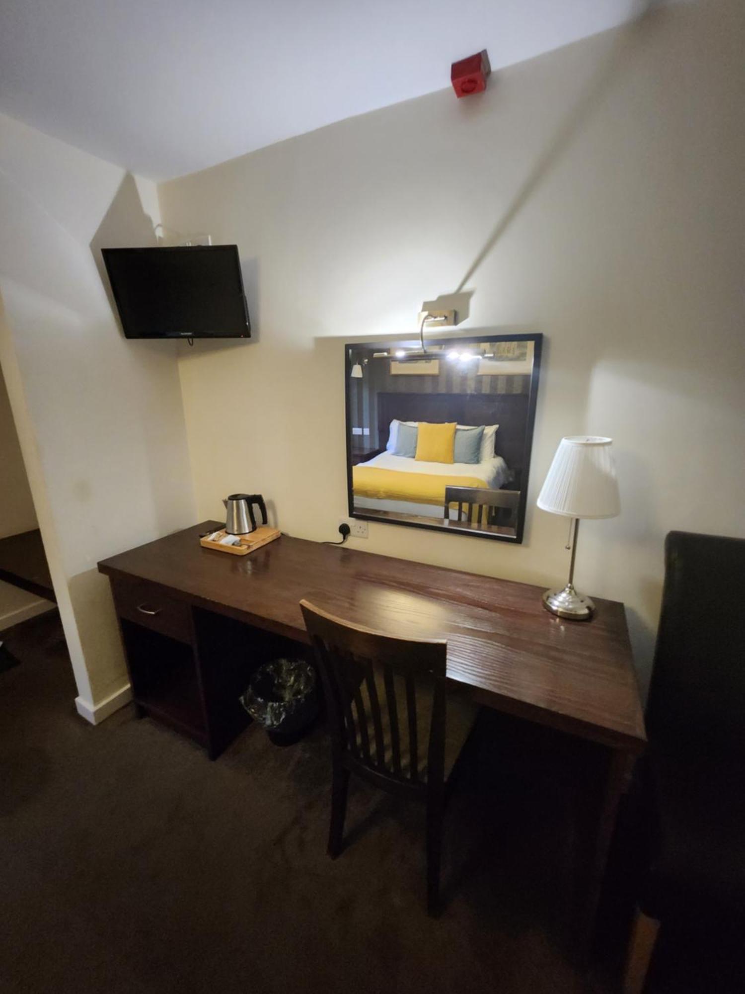 Red Lion Inn & Motel York Extérieur photo
