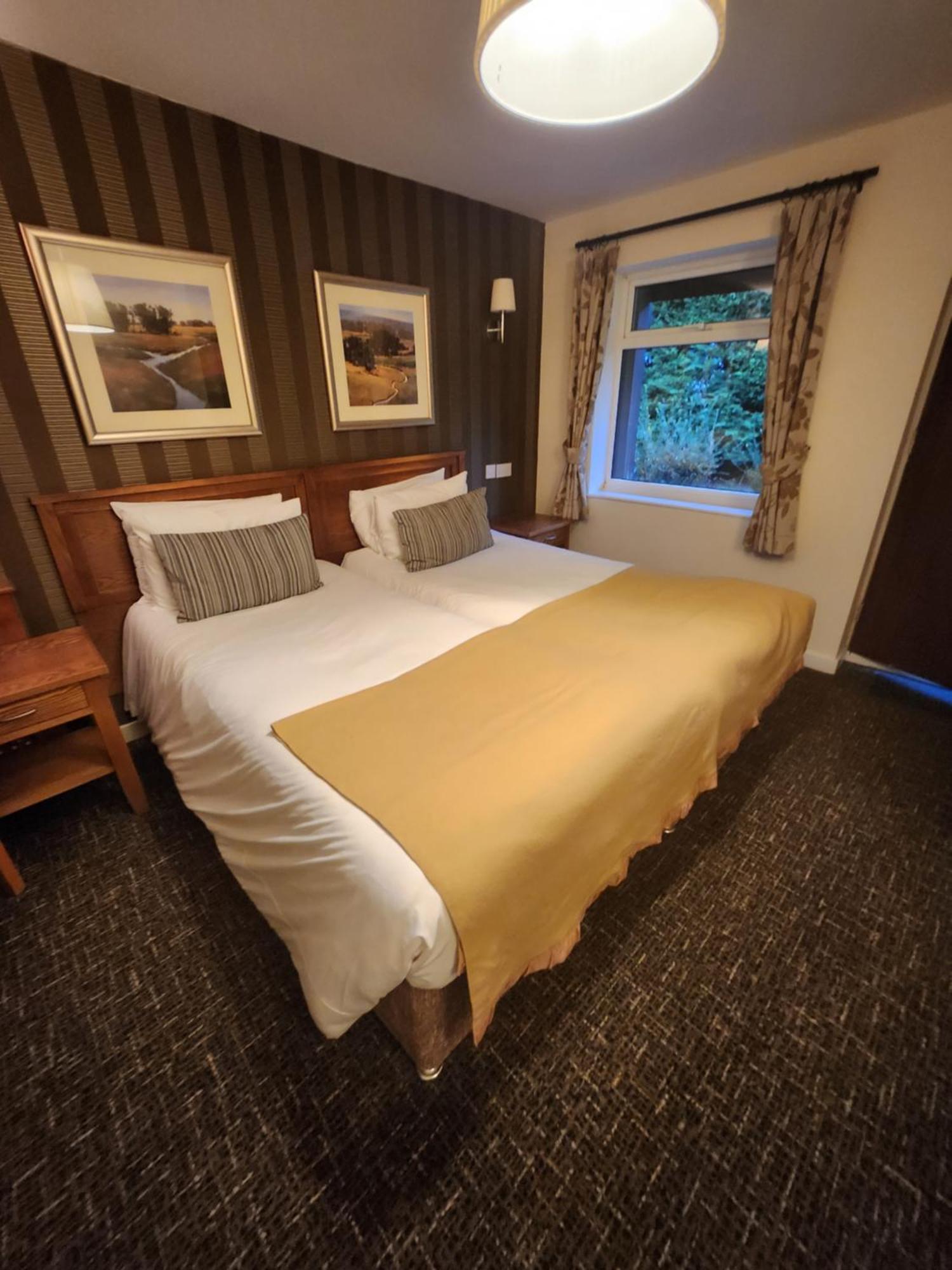 Red Lion Inn & Motel York Extérieur photo