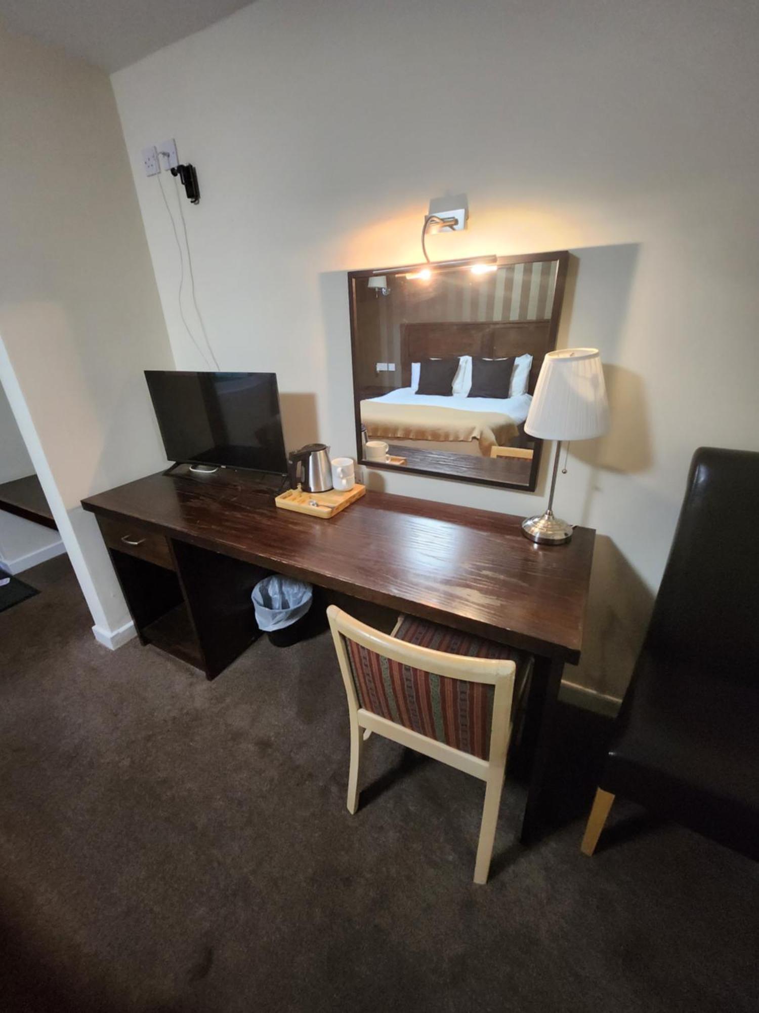 Red Lion Inn & Motel York Extérieur photo