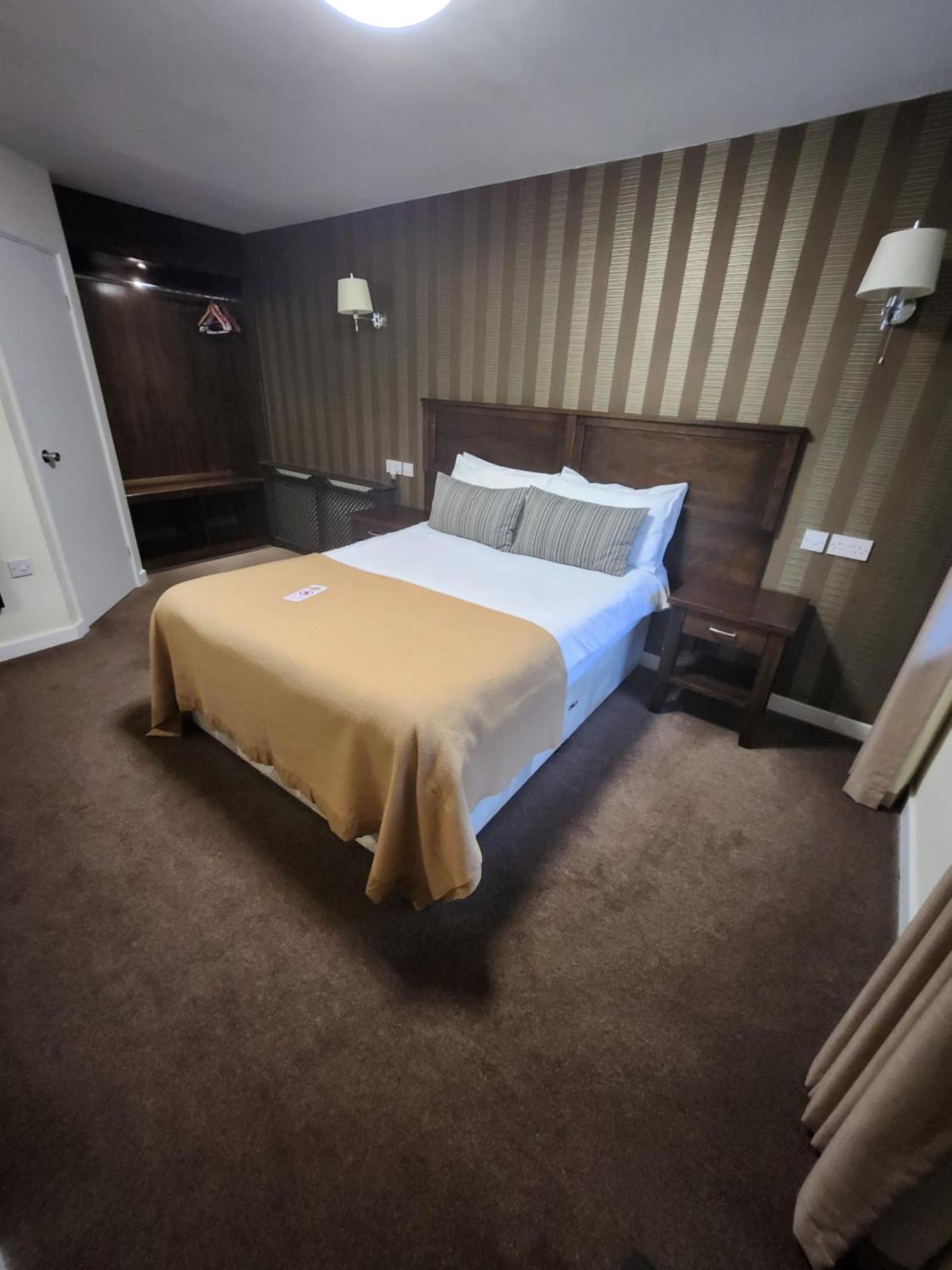 Red Lion Inn & Motel York Extérieur photo