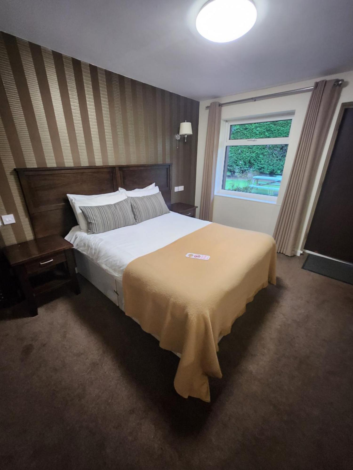 Red Lion Inn & Motel York Extérieur photo