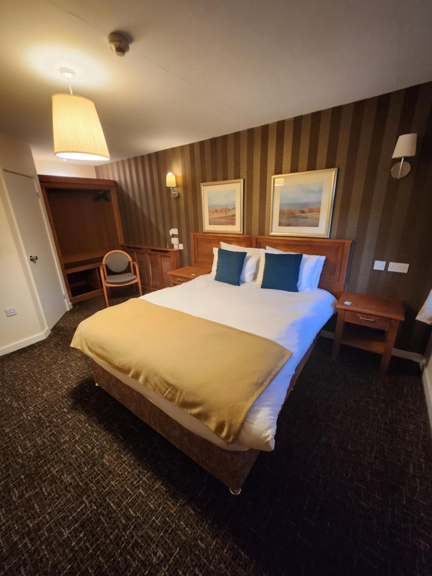 Red Lion Inn & Motel York Extérieur photo